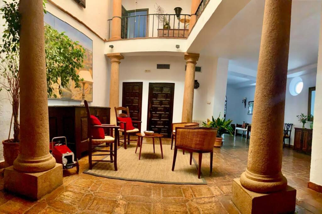 Un Autentico Oasis Rodeado De Historia Ronda Ngoại thất bức ảnh